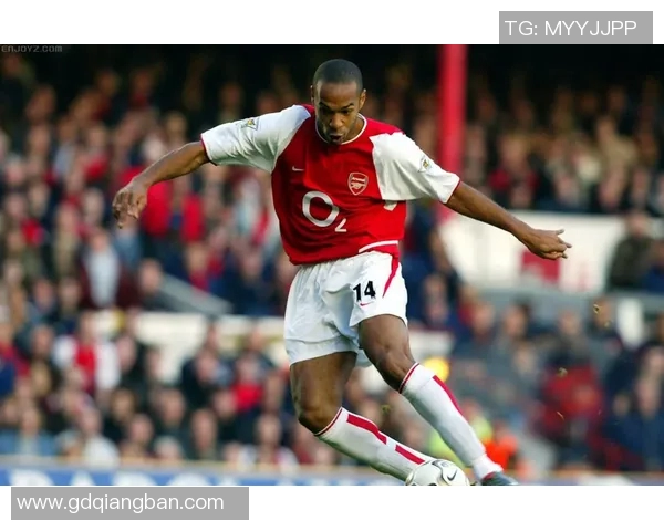 日本足球明星的辉煌历程与对世界足球的影响分析