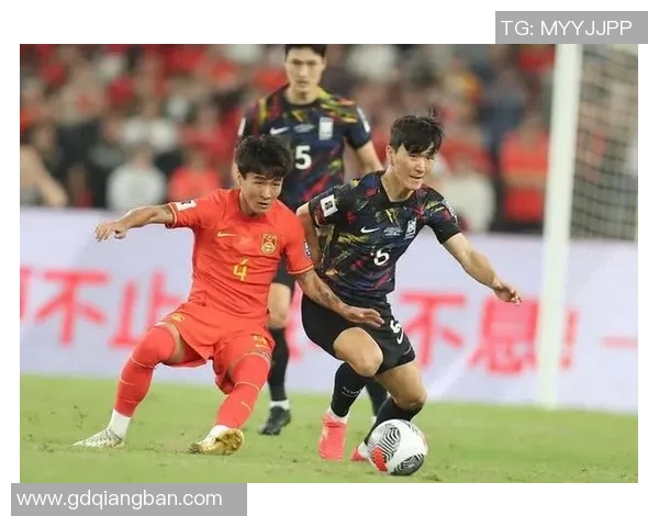 踢倒日本足球明星的传奇时刻与背后故事揭秘